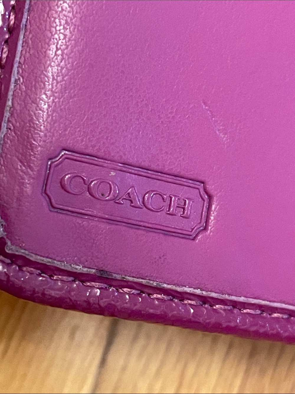 Vintage Coach Cardholder Zip Wallet. Magenta Pink/Tan. Monogram Signature C  GUC - Picture 12 of 12